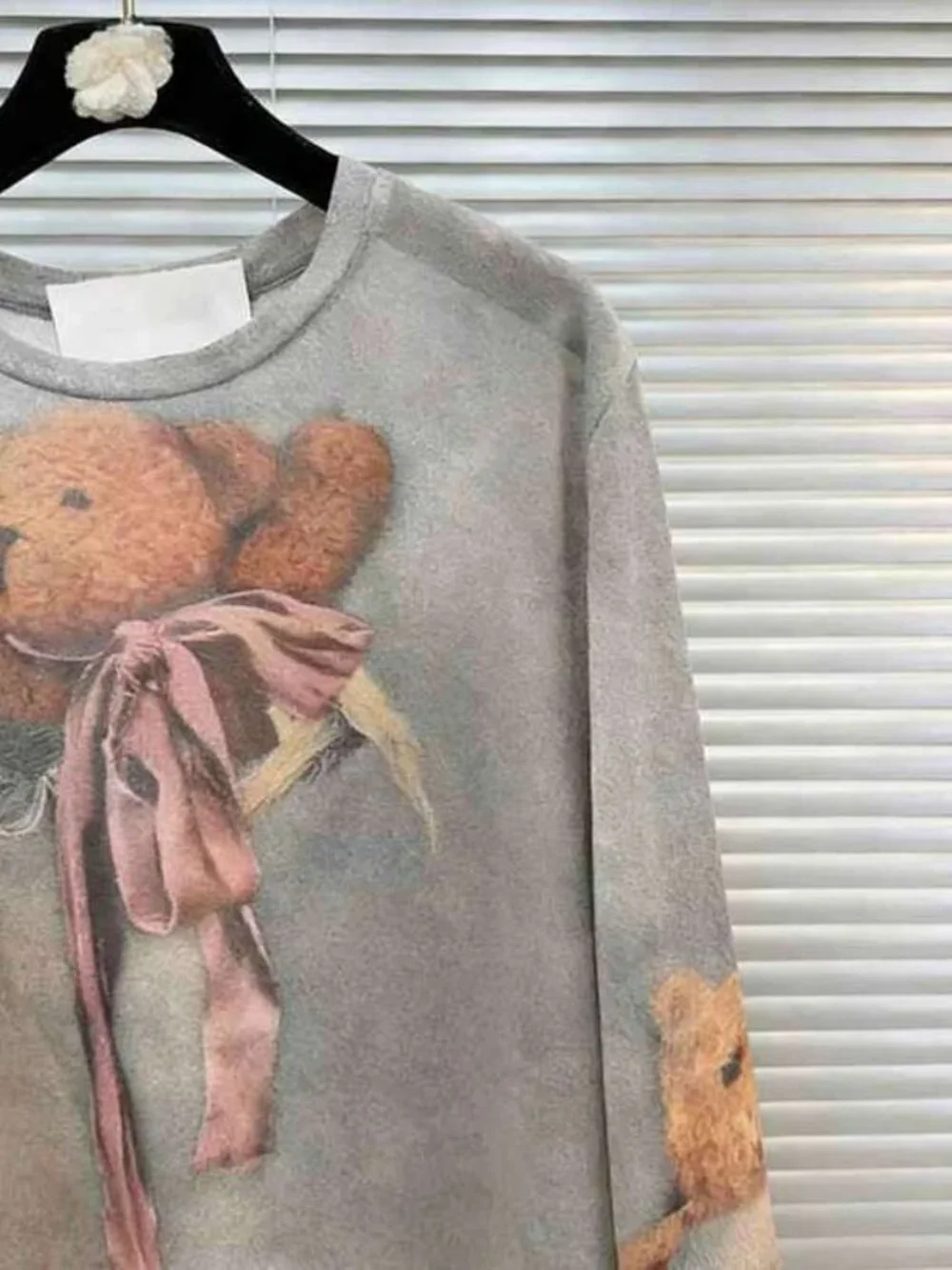 Vintage Bear Print Long Sleeve